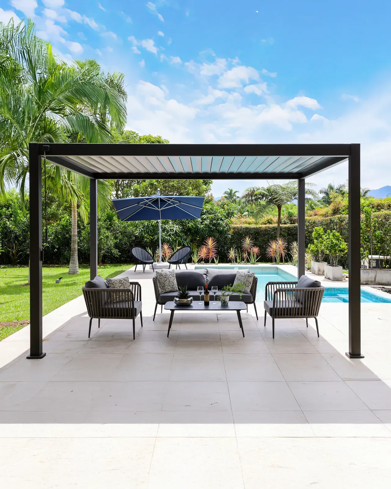 Pérgola Bioclimática — instalación 3