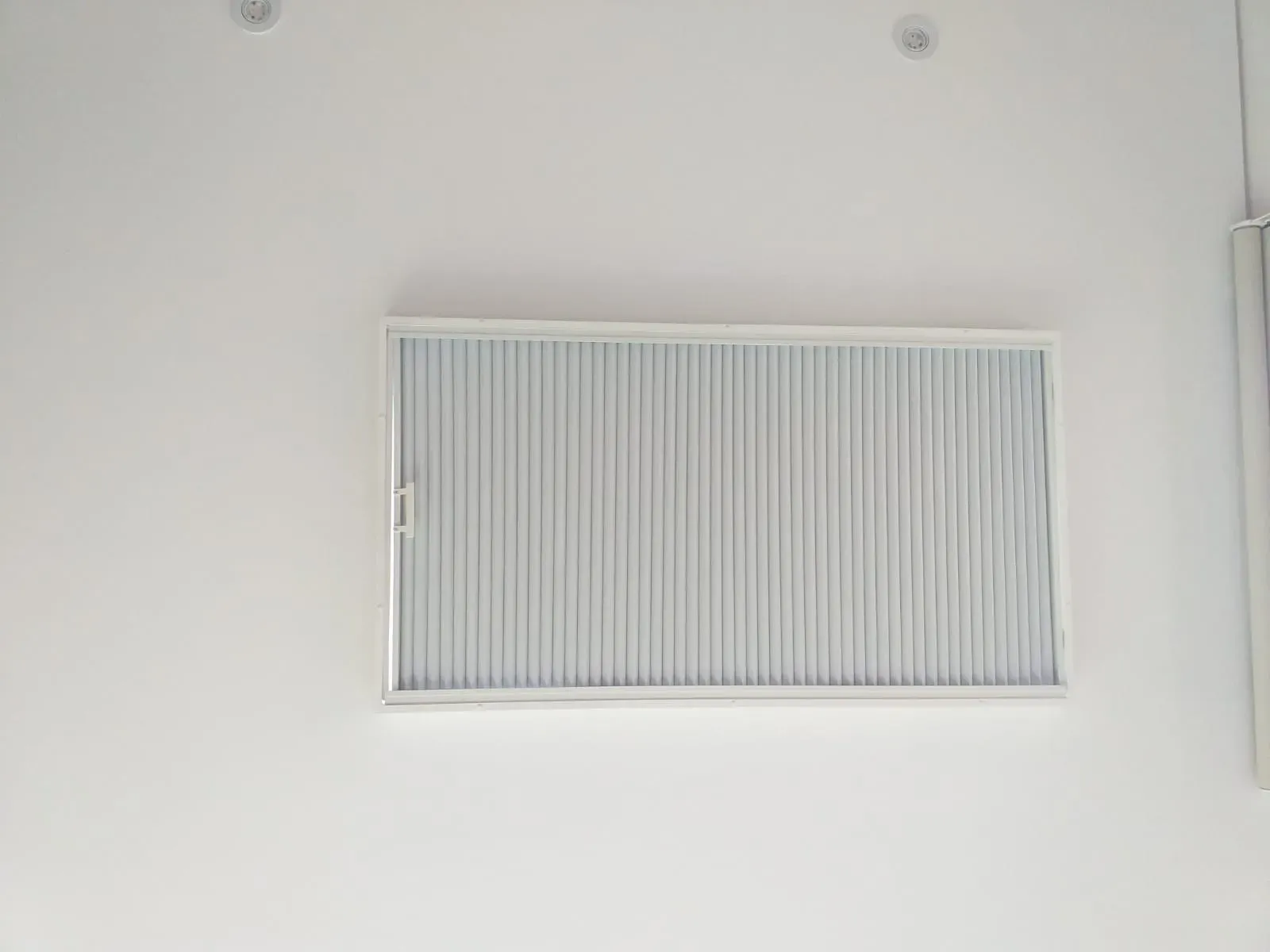 Cortina para claraboya — Celular para claraboya — instalación 6