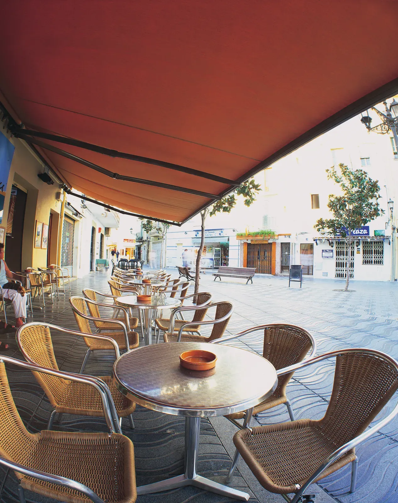 Toldo Brazos Extensibles — instalación 12